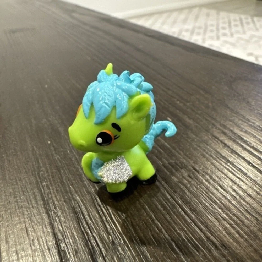 Hatchimals Lot Of 5 Mini‎ Figure Spin Master Toy Green Ponette Purple Owlicorn